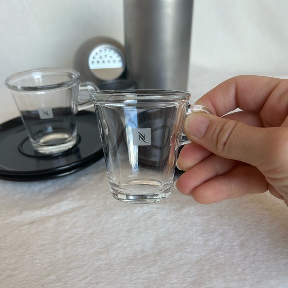 Nespresso Bundle - Picture 10 of 10